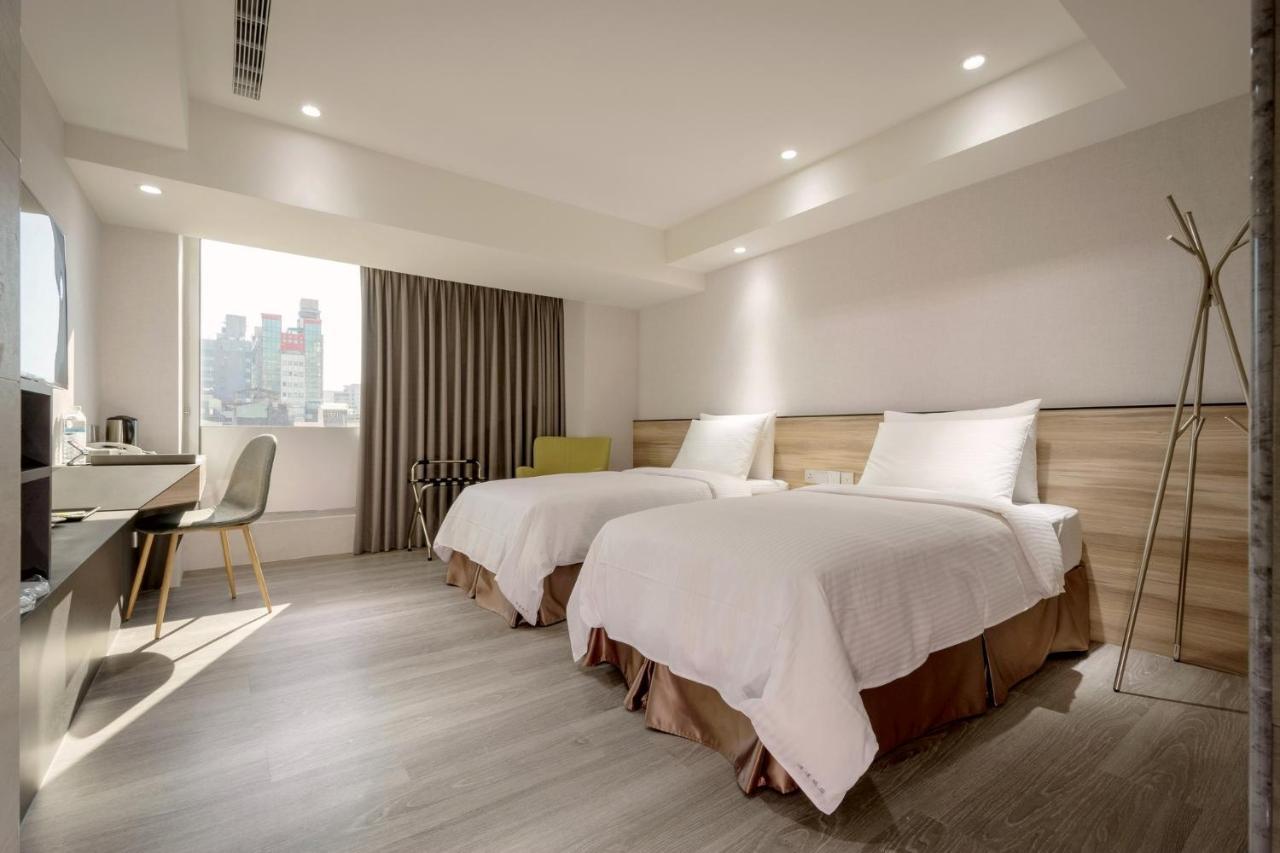 D D Hotel Tainan Eksteriør billede